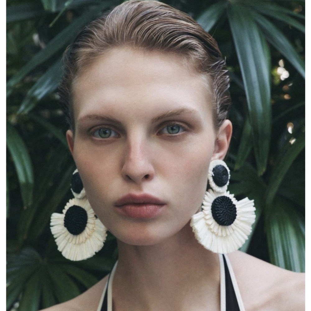 ZARA Raffia Flower Floral Black White Statement Earrings Resort Beach Bohemian